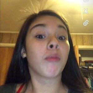 Meet your Posher, Sylvia